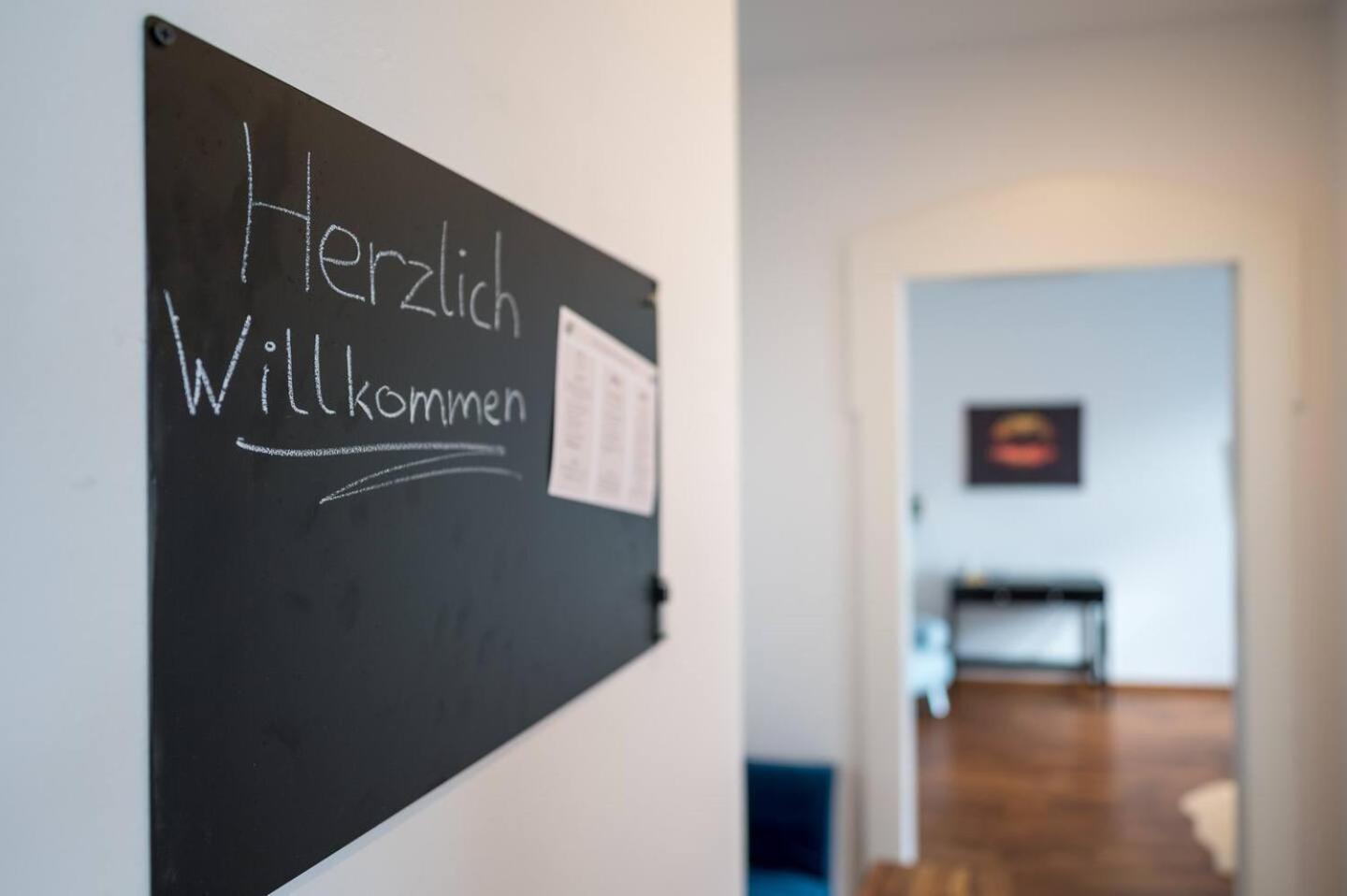 Arbio I Retro Apart Near Leipzig Hauptbahnhof المظهر الخارجي الصورة